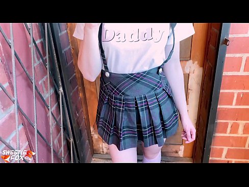❤️ 여학생은 그녀의 거시기를 깊이 빨고 수업 ​​대신 성교합니다. ❌ 포르노 ko.vlad-massage-salon.ru에서 ❌